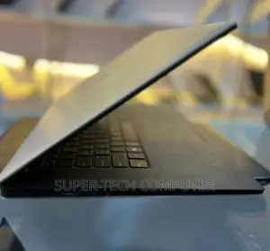 New Laptop Dell Precision 3520 16GB Intel Core I7 SSD 512GB