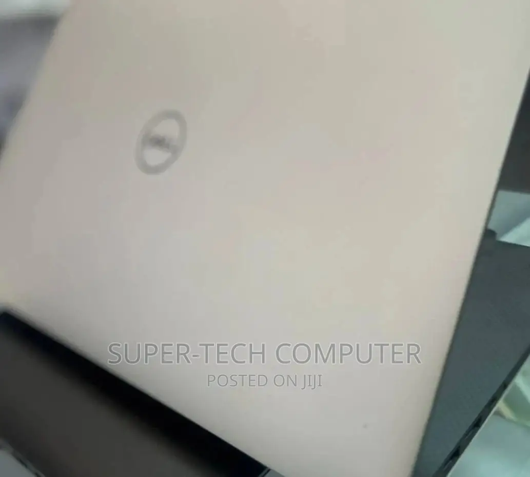 New Laptop Dell Precision 3520 16GB Intel Core I7 SSD 512GB