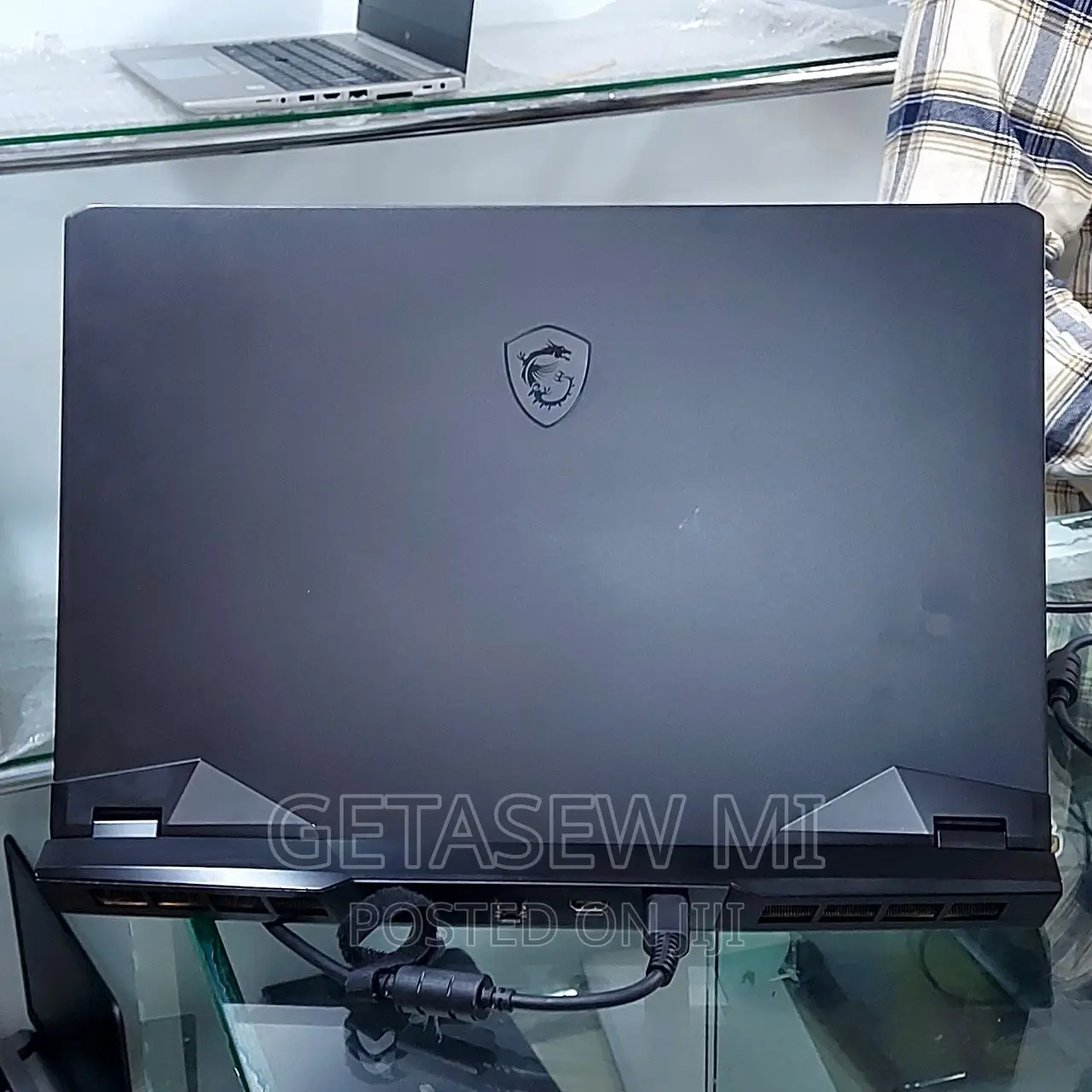 New Laptop MSI GP75 Leopard 16GB Intel Core I7 SSD 2T