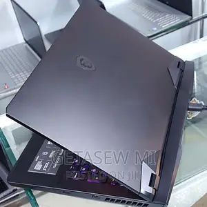 New Laptop MSI GP75 Leopard 16GB Intel Core I7 SSD 2T