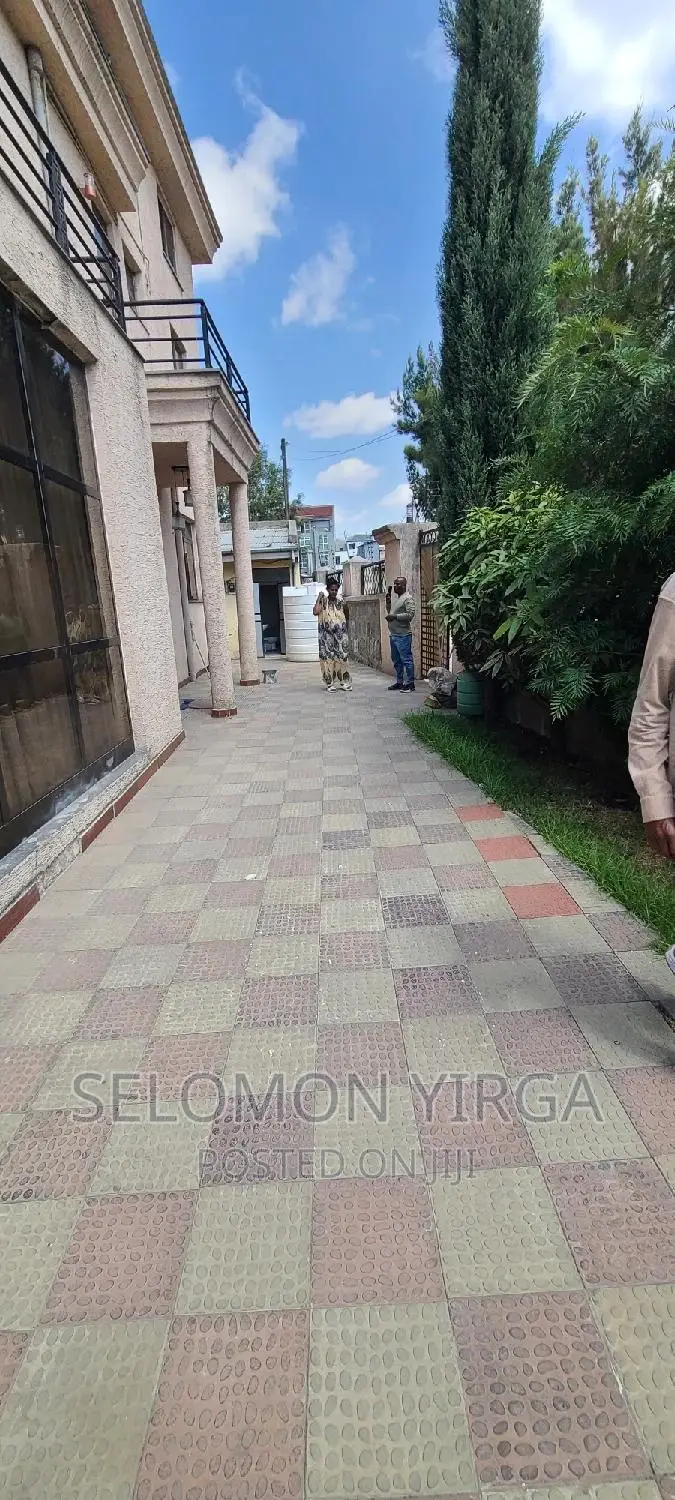 Furnished 5bdrm House in አድስ አበባ, Yeka for rent