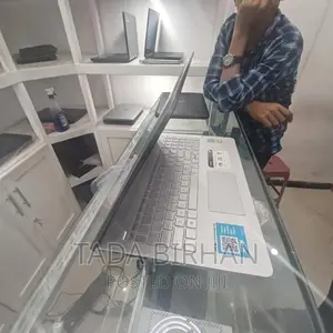 Photo - New Laptop HP Pavilion 15 16GB Intel Core I7 HDD+SSD 512GB