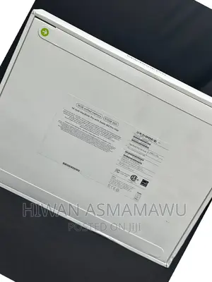 New Laptop Apple MacBook Pro 2023 M3 14-Inch 8GB Apple M3 SSD 512GB