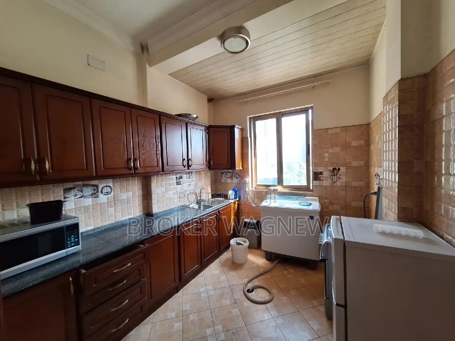 Furnished 2bdrm Apartment in Bole for rent