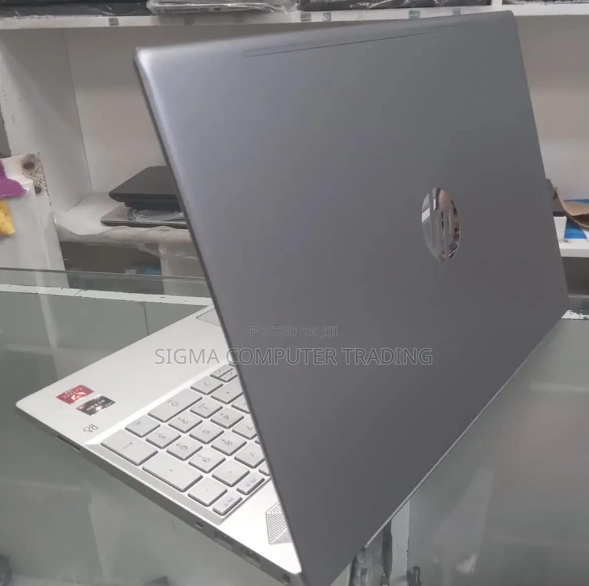 New Laptop HP Pavilion 15 8GB AMD Ryzen 5 SSD 512GB