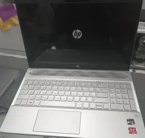 New Laptop HP Pavilion 15 8GB AMD Ryzen 5 SSD 512GB