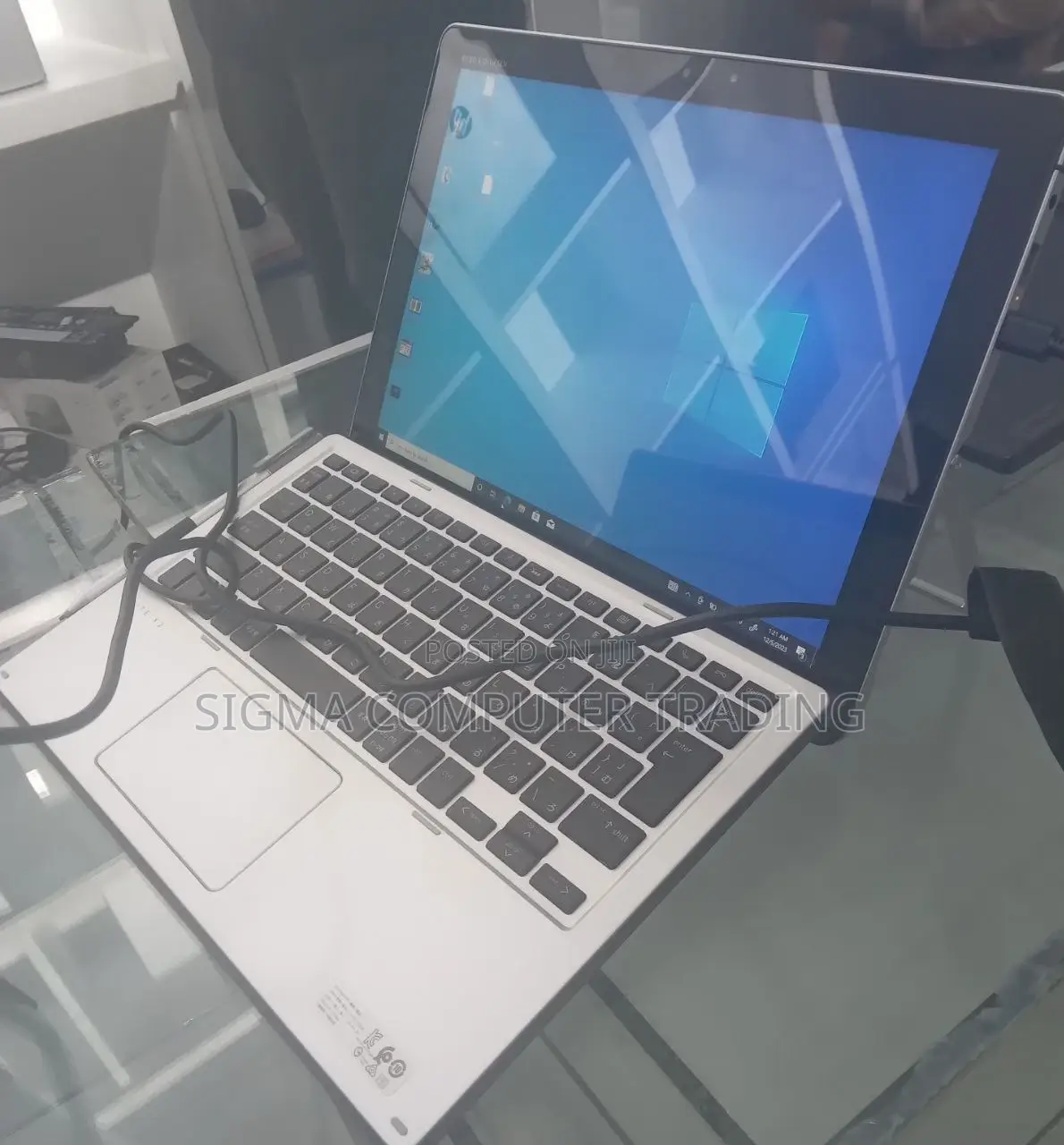 New Laptop HP Elite X2 1012 8GB Intel Core I5 SSD 256GB