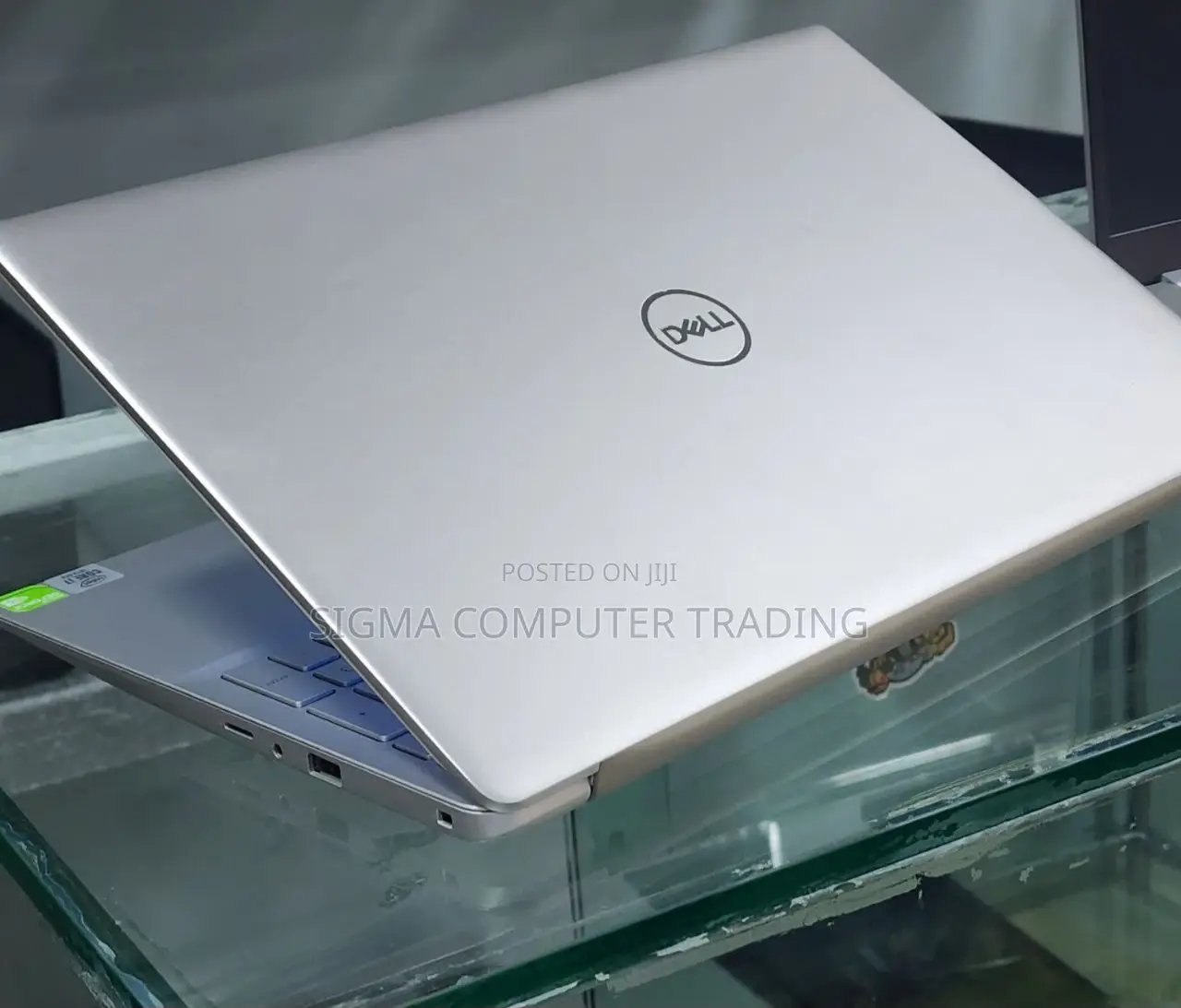 New Laptop Dell Inspiron 15 16GB Intel Core I7 SSD 1T