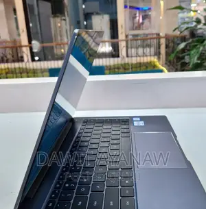 New Laptop Huawei MateBook 13 WRT-W19E 8GB Intel Core I5 SSD 512GB