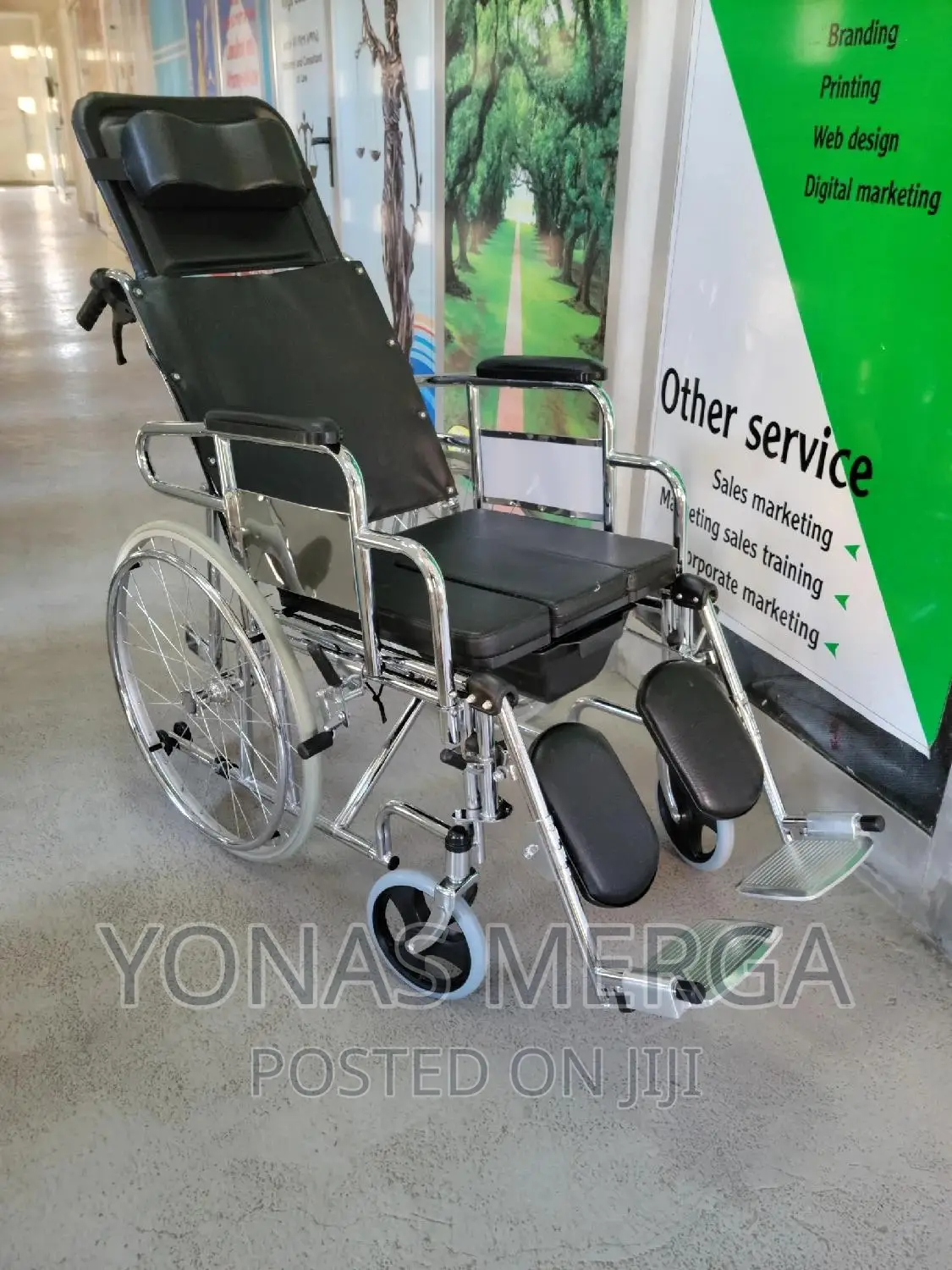 ባለብዙ አጠቃቀም/Multifunctional Wheelchair/Bed,Toilet Wheelchair