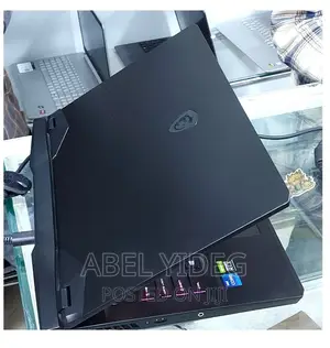 New Laptop MSI GP75 Leopard 16GB Intel Core I7 SSD 1T