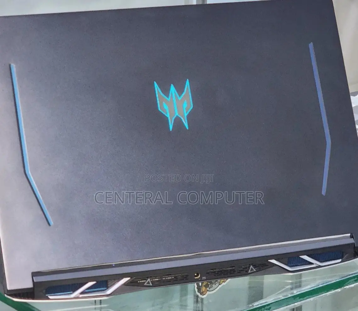 New Laptop Acer Predator Helios 300 16GB Intel Core I9 SSD 1T