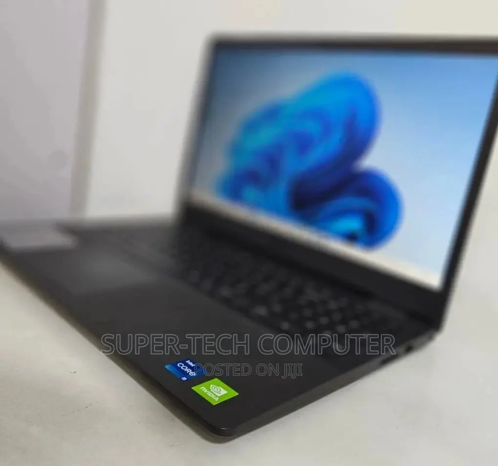 New Laptop Dell Vostro A90 8GB Intel Core I5 HDD 1T