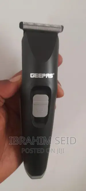 Geepas Cordless Rechargeable Hair Trimmer Cordless