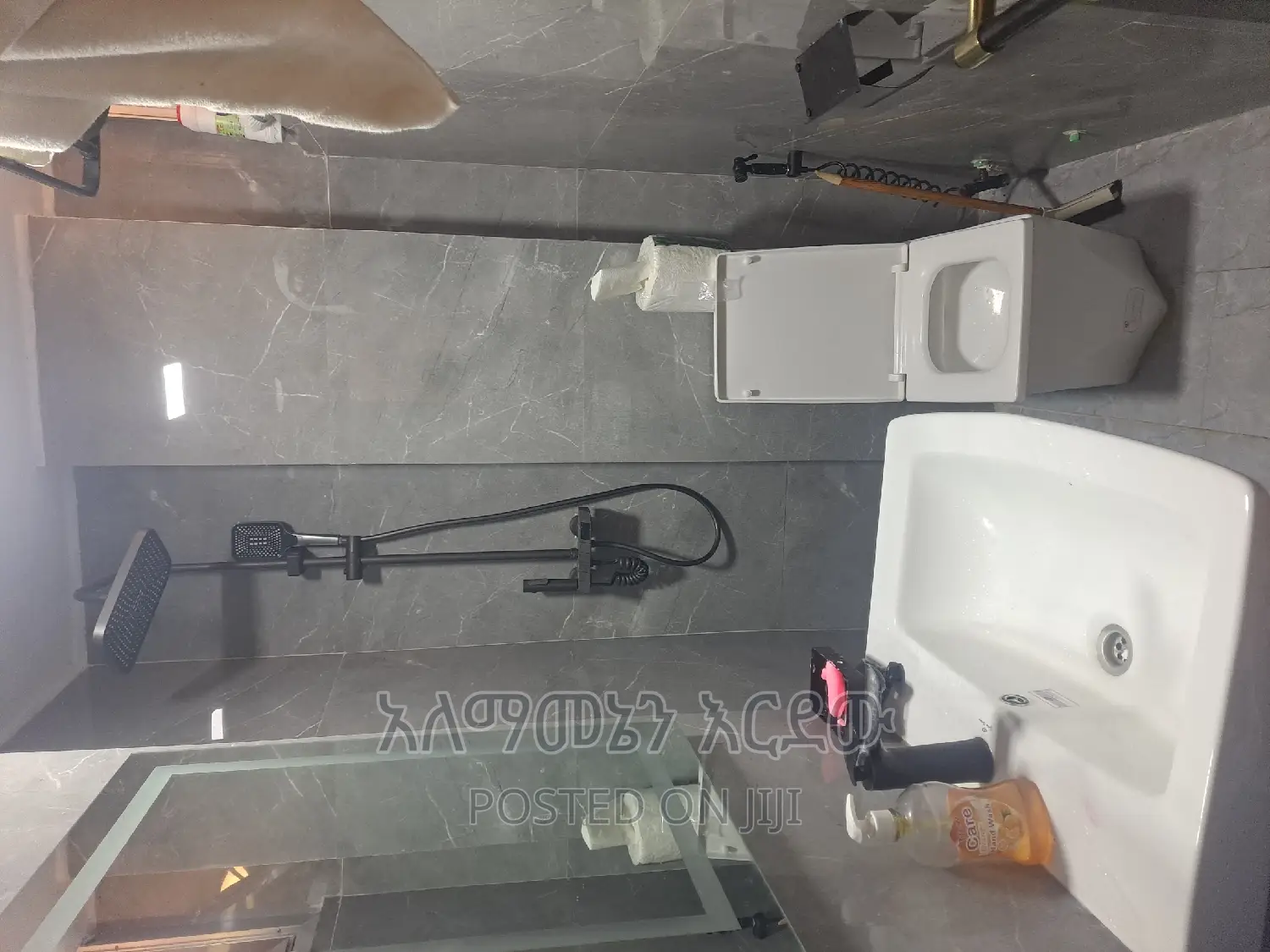 Furnished 3bdrm Apartment in ሆሴ ሪልስቴት, Bole for sale