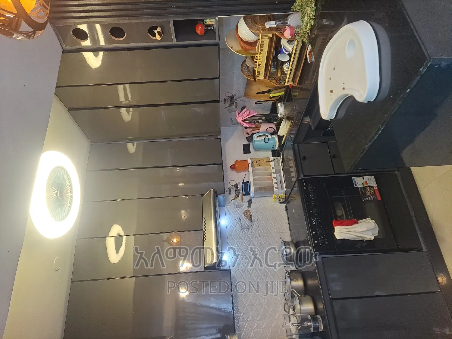 Furnished 3bdrm Apartment in ሆሴ ሪልስቴት, Bole for sale