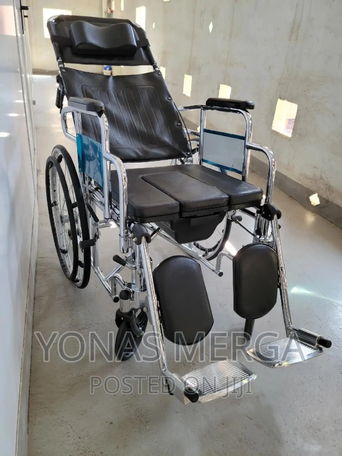Multifunctional Wheelchair_bed Type Wheelchair_toilet Role