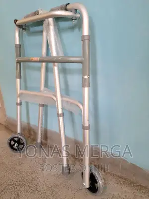 Walker_foldable,Height-Adjustable /ሰዉ ሳይደግፎ:በራሶ ጥረት/Walker/