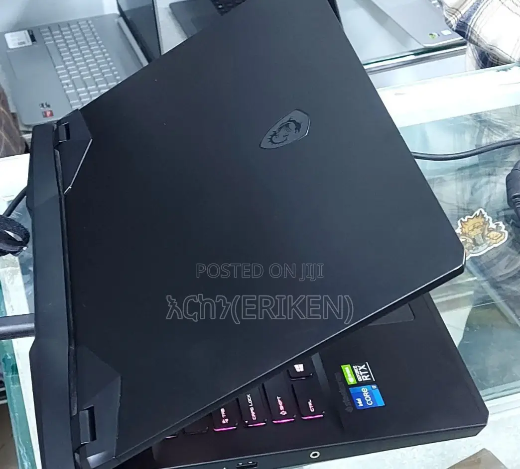 New Laptop MSI GP75 Leopard 16GB Intel Core I7 SSD 2T