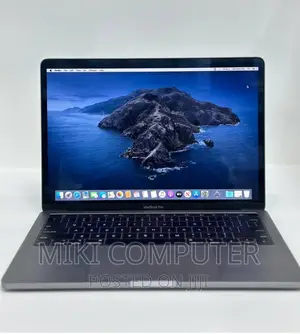 New Laptop Apple MacBook Pro 2019 8GB Intel Core I5 SSD 128GB