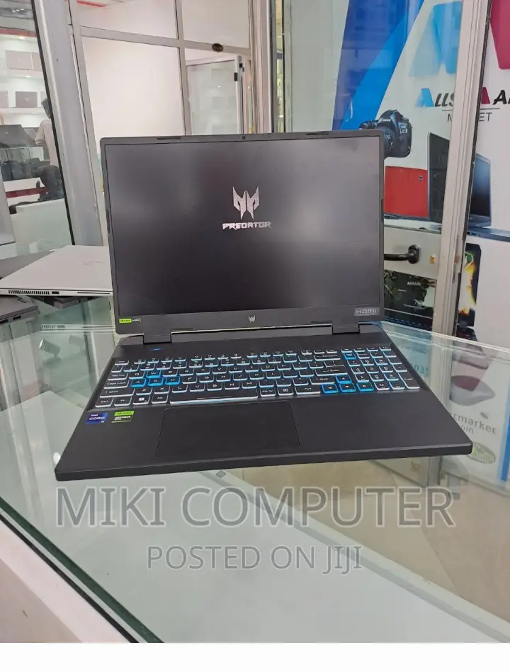 New Laptop Acer Predator Helios 300 16GB Intel Core I9 SSD 1T