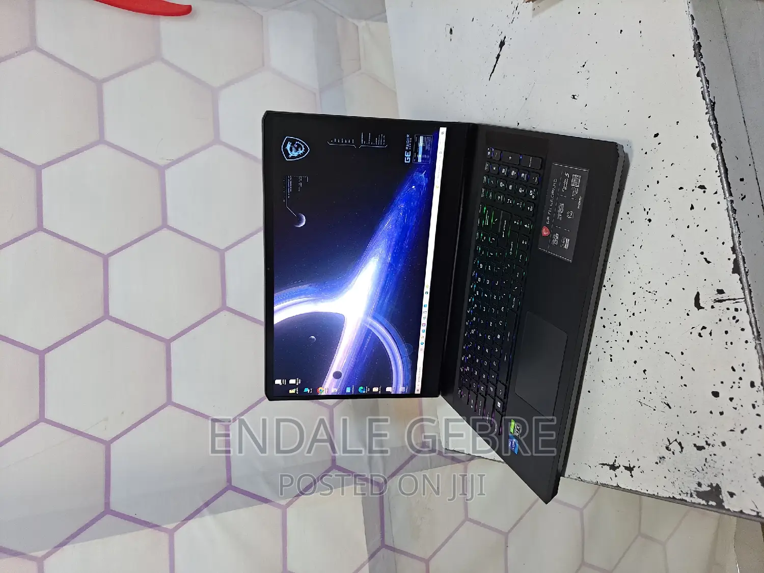 New Laptop MSI GP75 Leopard 16GB Intel Core I7 SSD 1T