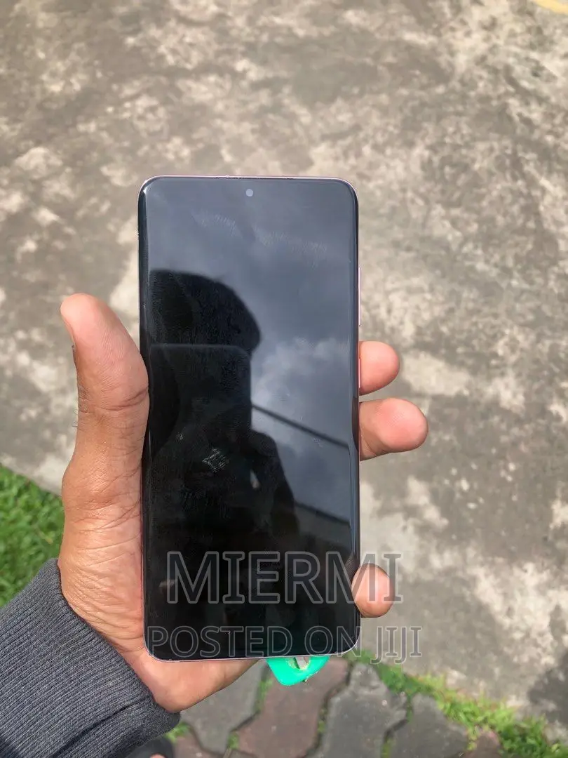 New Samsung Galaxy S20 128 GB Pink