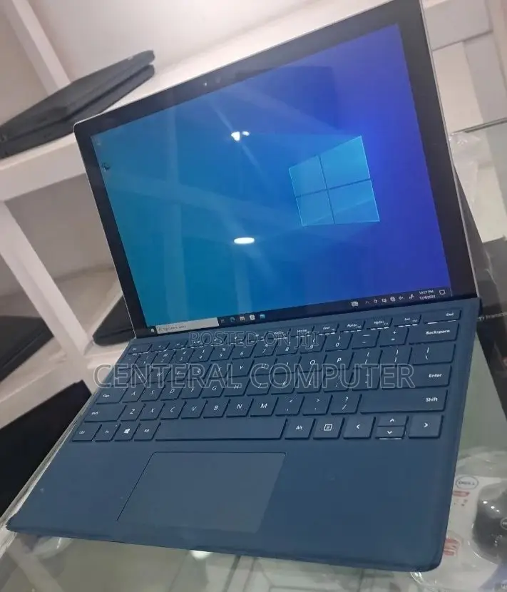Laptop Microsoft Surface Pro 4 8GB Intel Core I5 SSD 256GB