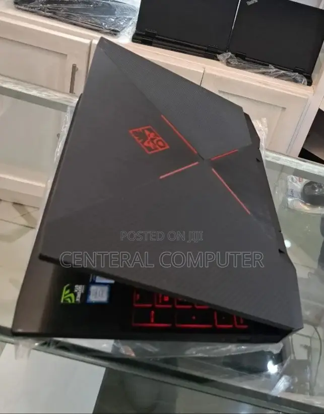 New Laptop HP Omen 17-An188nr 16GB Intel Core I5 SSD 512GB