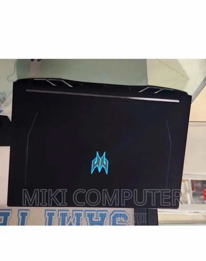 New Laptop Acer Predator Helios 300 16GB Intel Core i9 SSD 1T