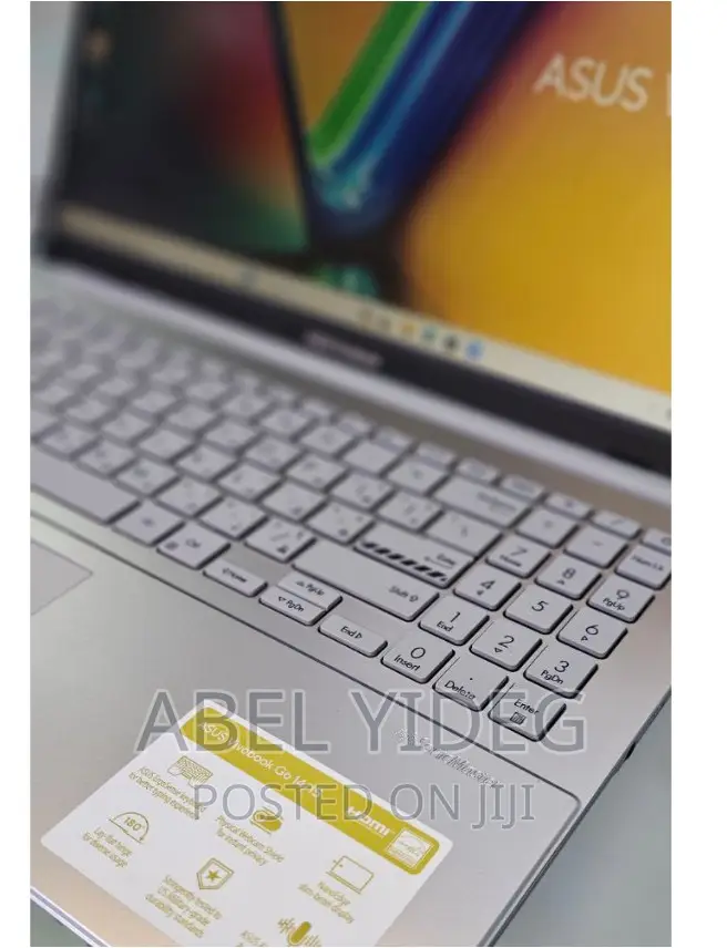 New Laptop Asus Vivobook E410M 8GB Intel Core I3 SSD 512GB