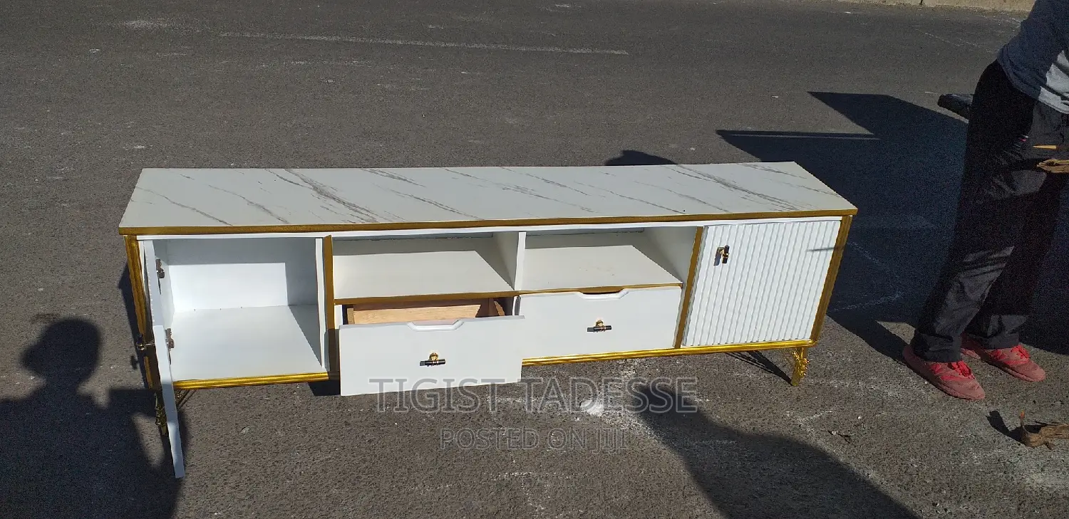 Tv Stand 150cm High Quality