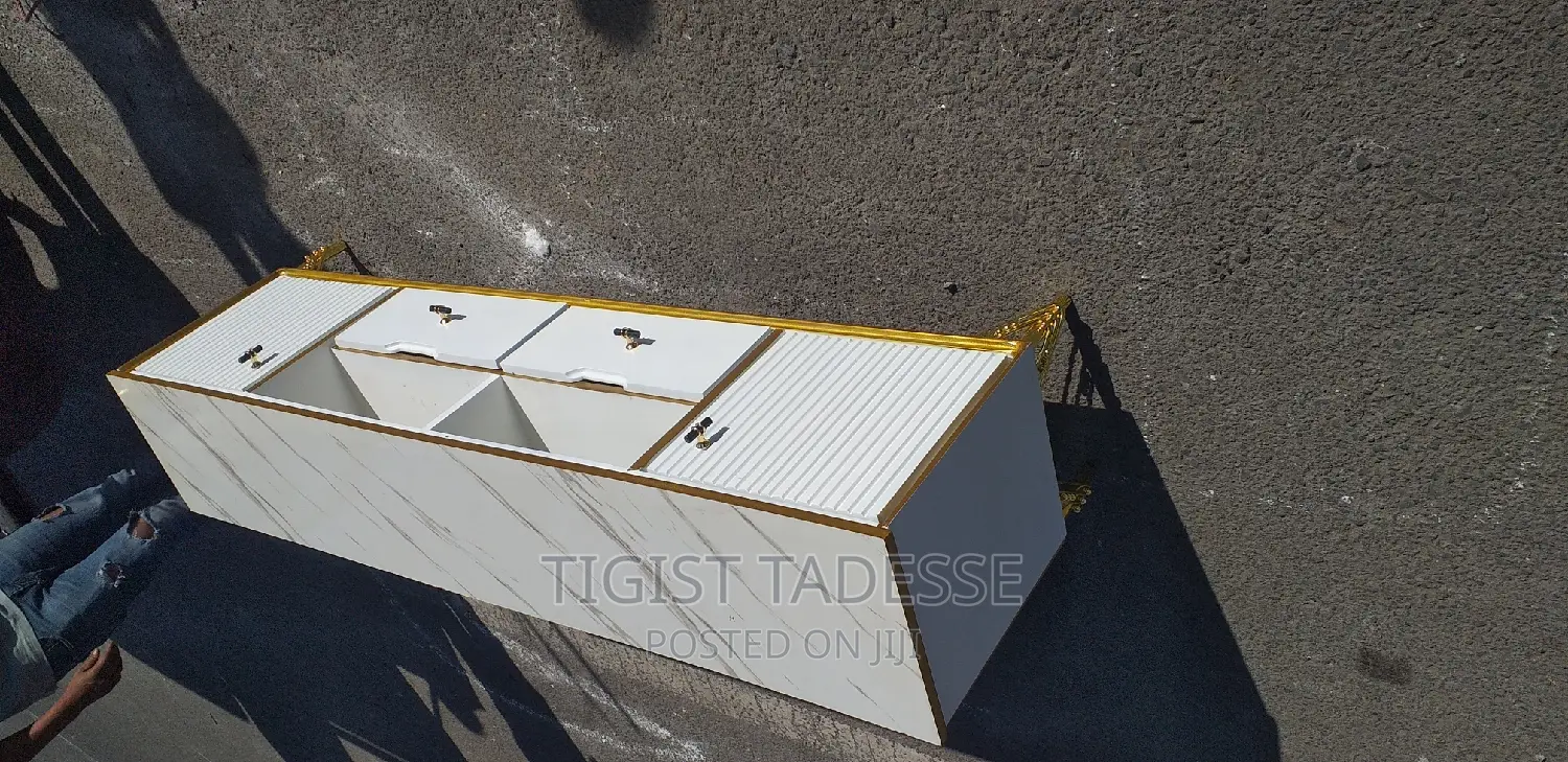 Tv Stand 150cm High Quality