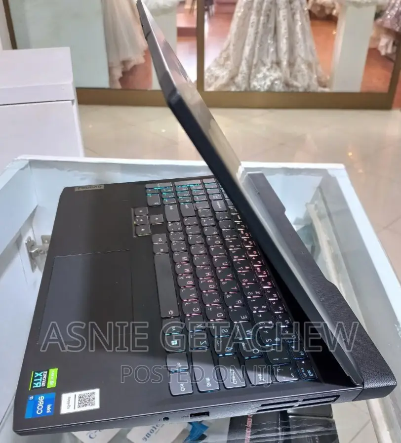 New Laptop Lenovo Ideapad 3 16GB Intel Core I7 SSD 512GB