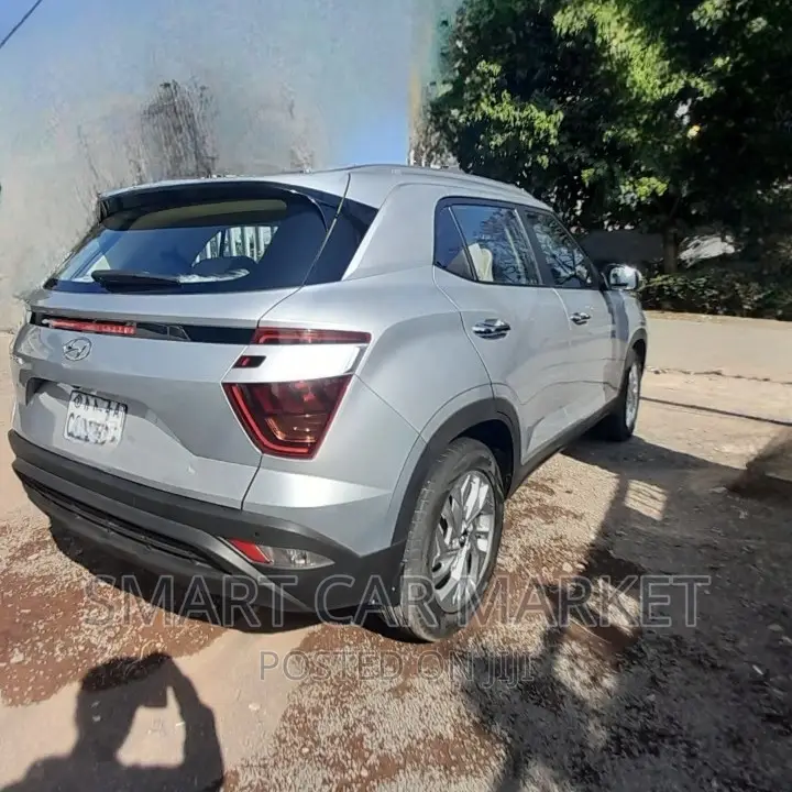 Hyundai Creta 2022 Silver