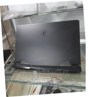 New Laptop MSI GP75 Leopard 16GB Intel Core I7 SSD 1T