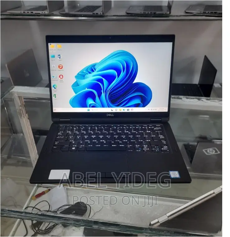 New Laptop Dell Latitude 7390 16GB Intel Core I5 SSD 256GB