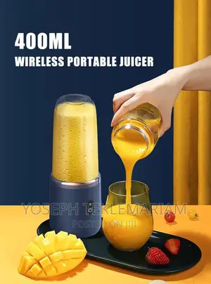 Mini Rechargeable Juicer With Extra Cup