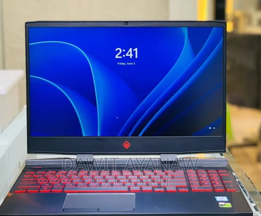 New Laptop HP 8GB Intel Core I7 SSD 256GB