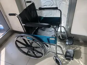 Almunium Wheelchair/Folding Wheelchair/Wheelchair*Wheelchair