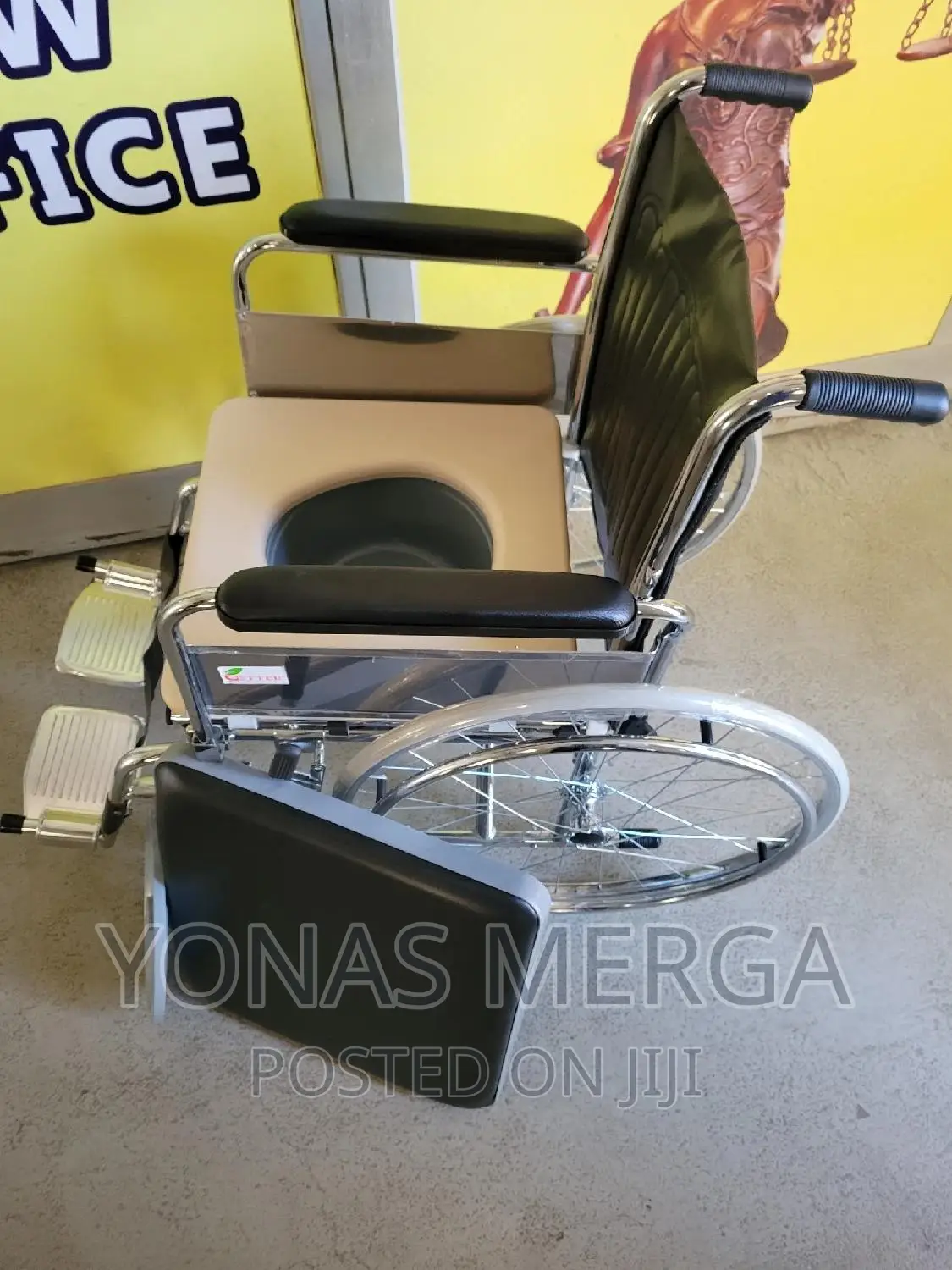 Commode Wheelchair/Toilet Use Wheelchair/Key_role/Major Use