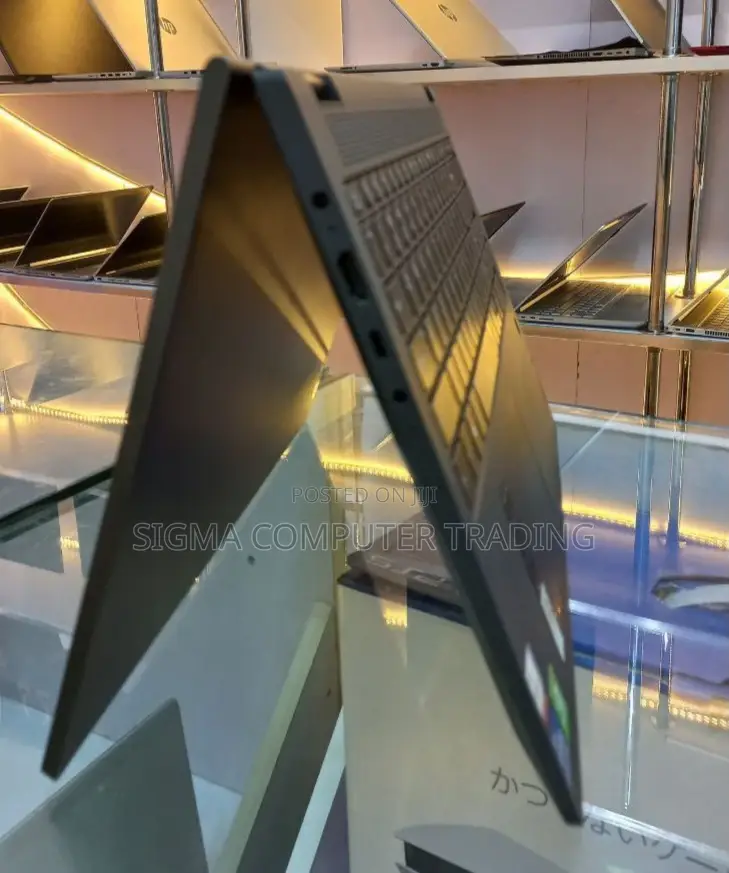 New Laptop Lenovo Flex 5 16GB Intel Core I7 SSD 512GB