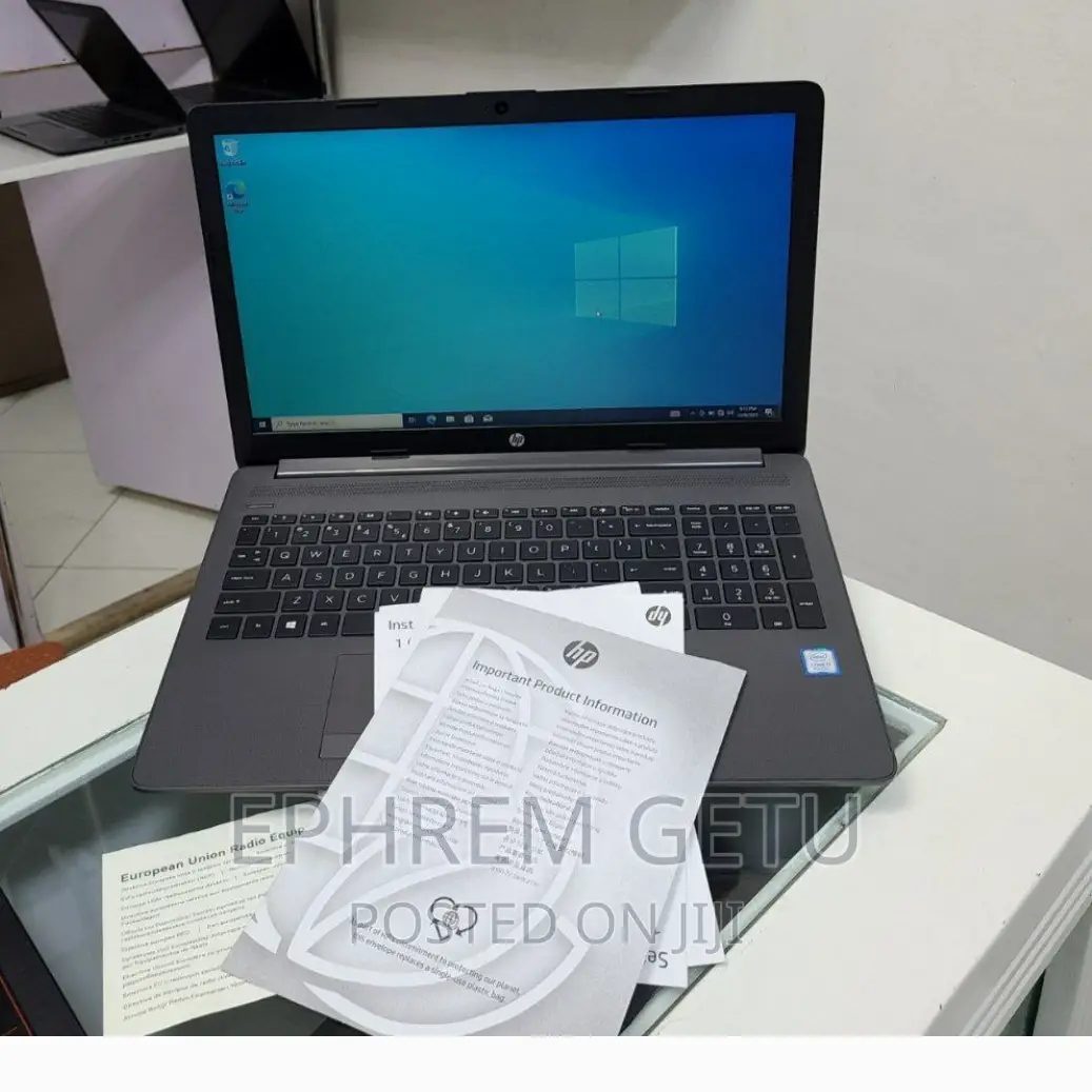 New Laptop HP Stream Notebook 8GB Intel Core I7 HDD 1T
