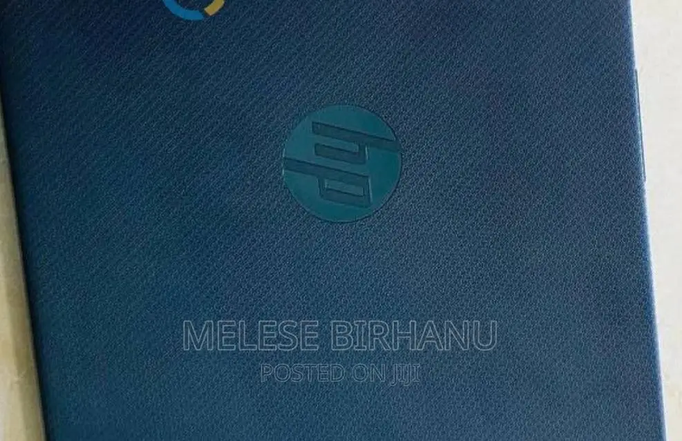 New Laptop HP 8GB AMD SSD 256GB