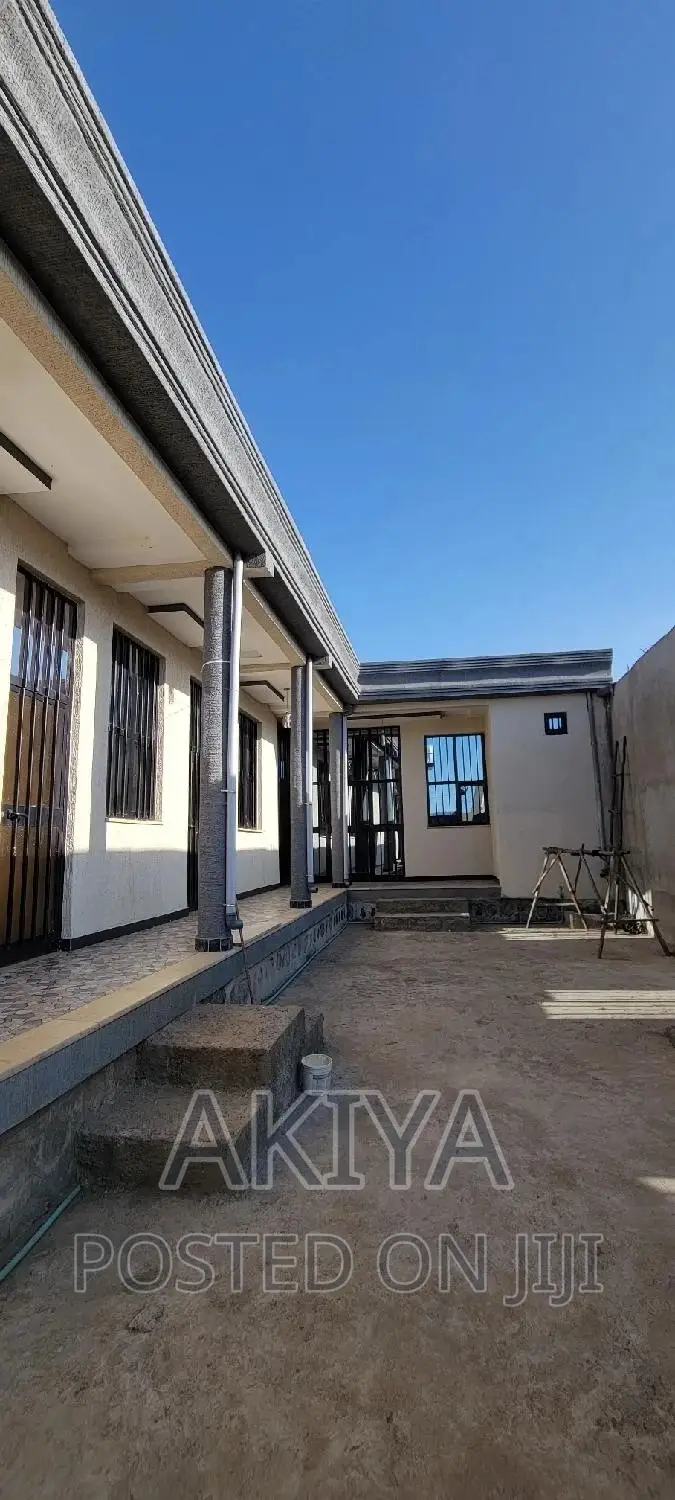 4bdrm House in House, Oromia-Finfinne for sale