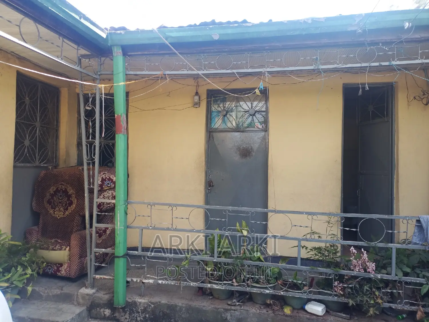 3bdrm House in ገርጂ ሰንሻይን ጀርባ Gerji, Bole for sale