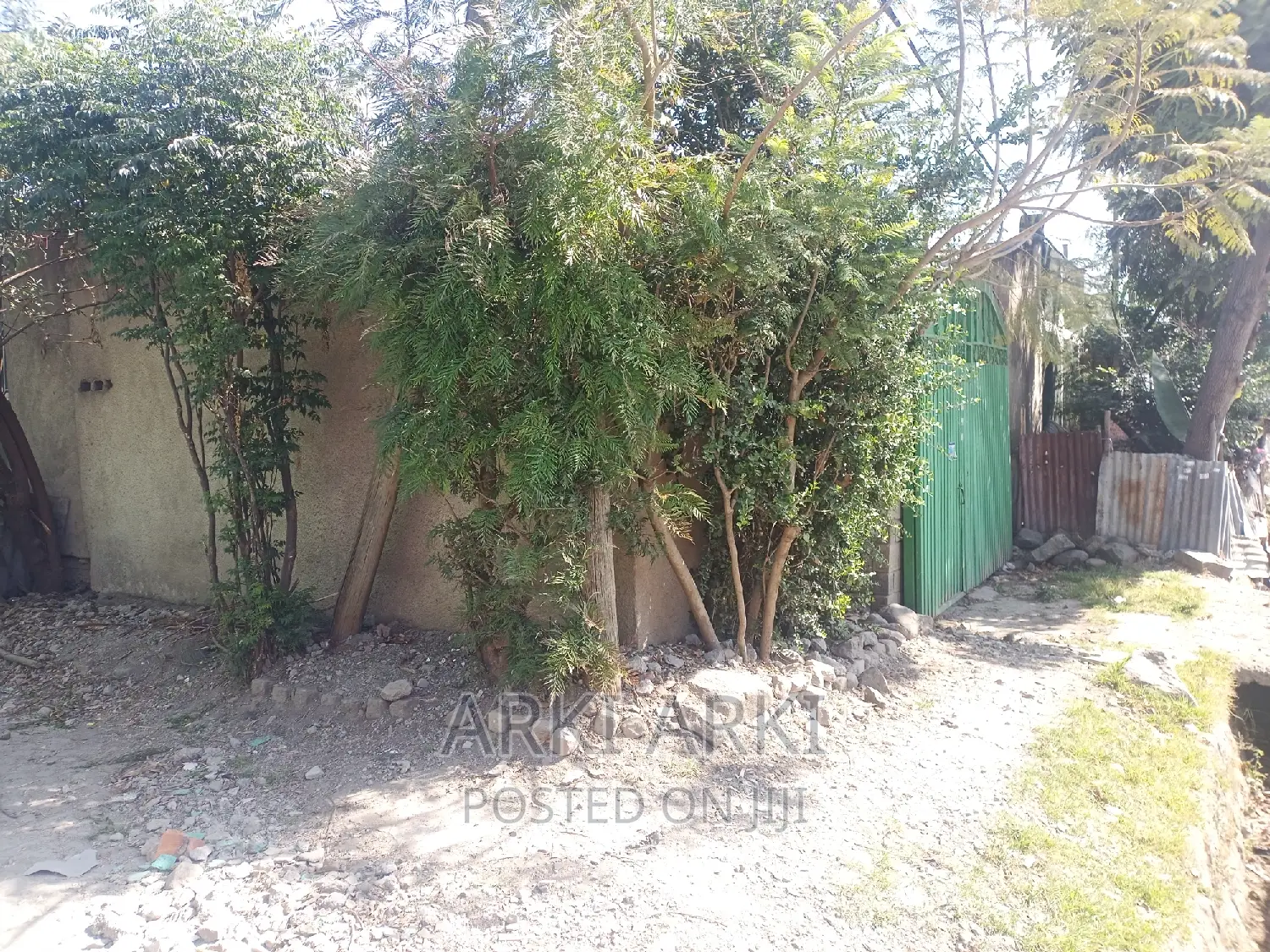 3bdrm House in ገርጂ ሰንሻይን ጀርባ Gerji, Bole for sale