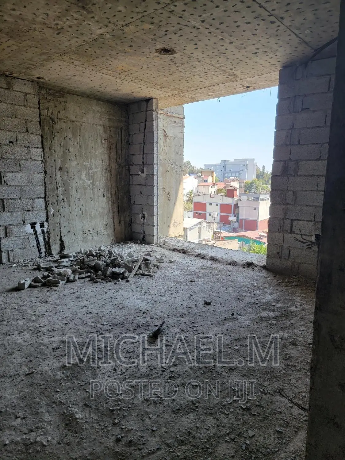 Furnished 2bdrm Apartment in አዛሄል, Yeka for sale