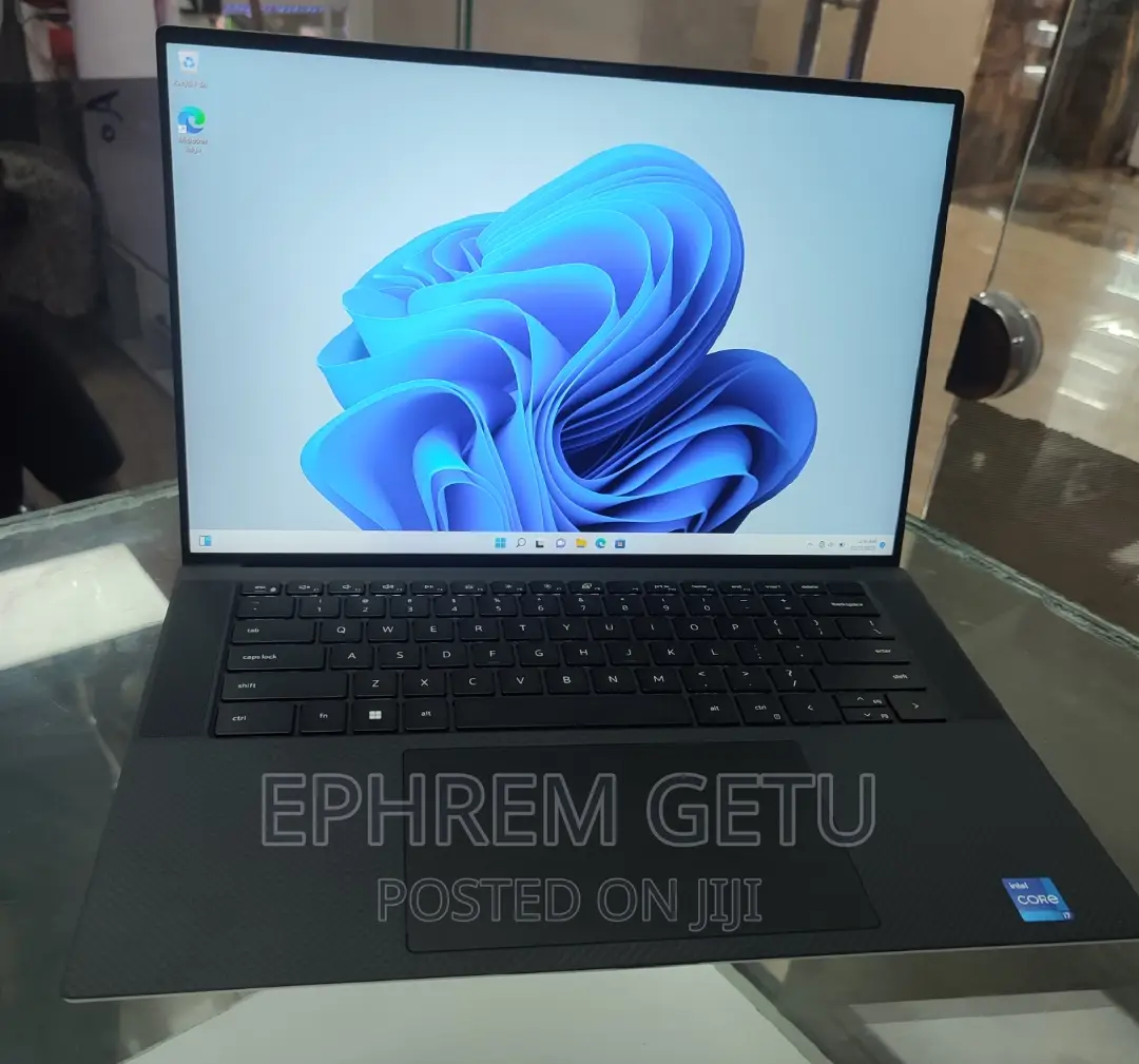 New Laptop Dell XPS 15 16GB Intel Core I7 SSD 512GB