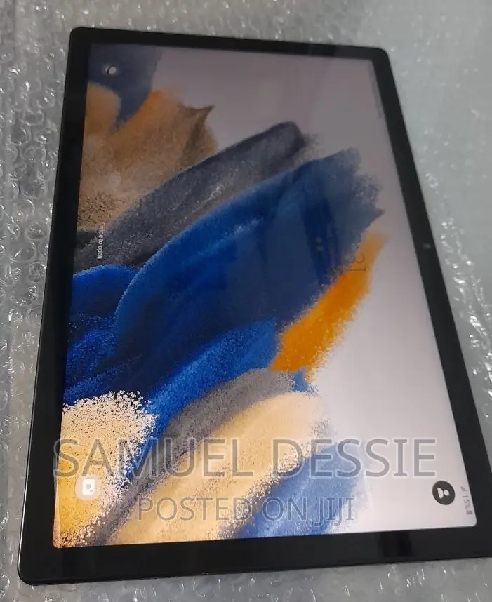 New Laptop Samsung 4GB SSD 60GB